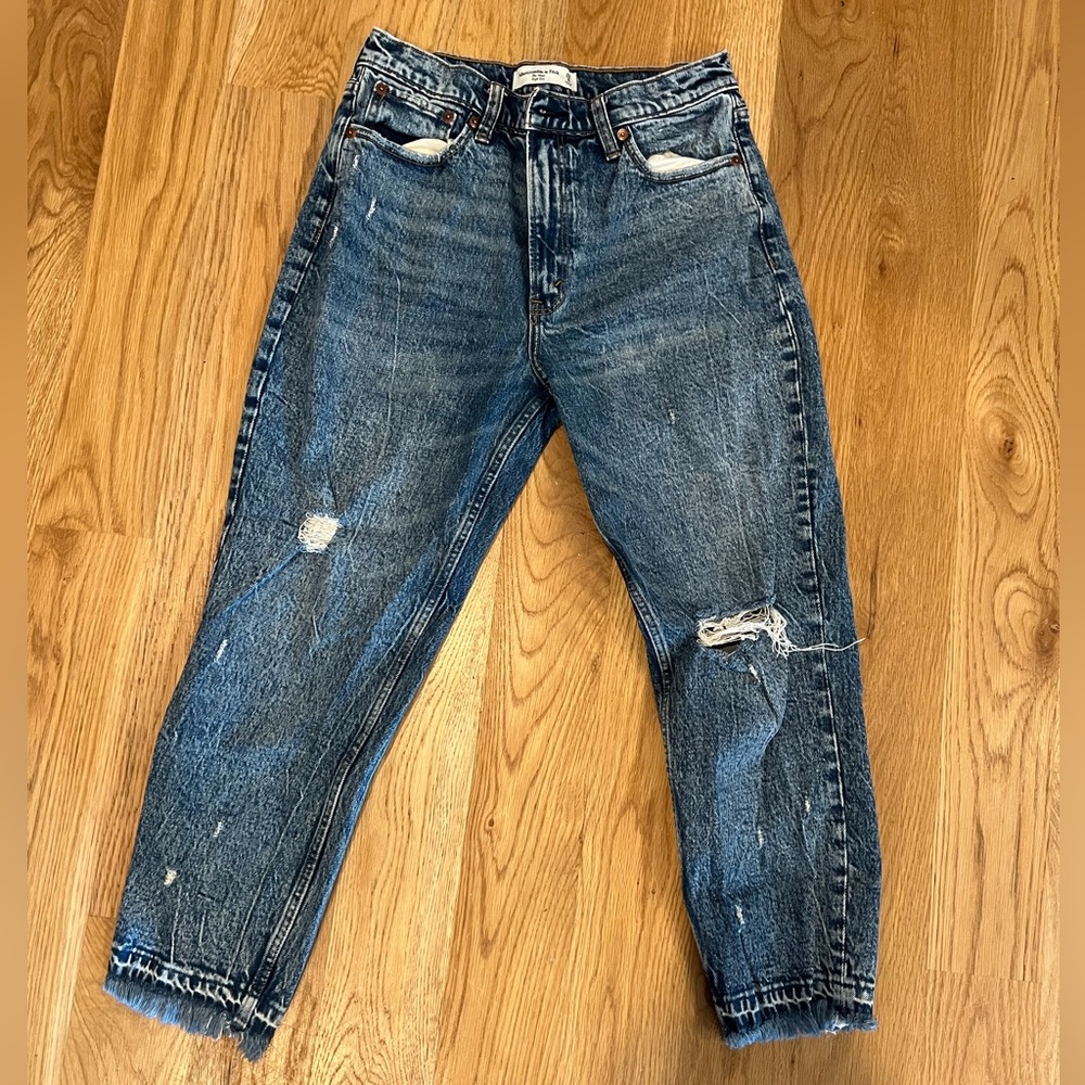 Abercrombie Mom Jean